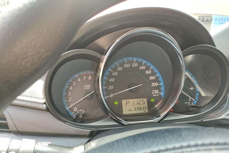 Used Toyota YARiS L Zhi Xuan 2016 Revised 1.5E CVT Charming Edition Instrument Cluster