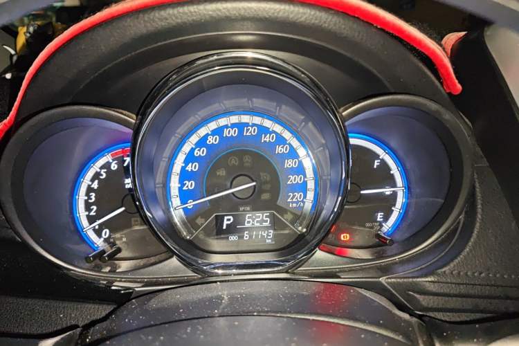 Used Toyota YARiS L Zhi Xuan 2016 Revised 1.5G CVT Xuan Dong Edition Instrument Cluster