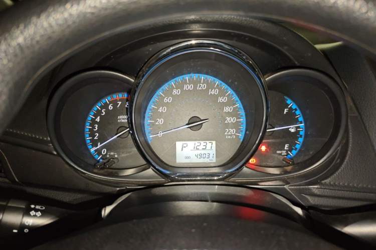 Used Toyota YARiS L Zhi Xuan 2016 Revised 1.5E CVT Charming Edition Instrument Cluster