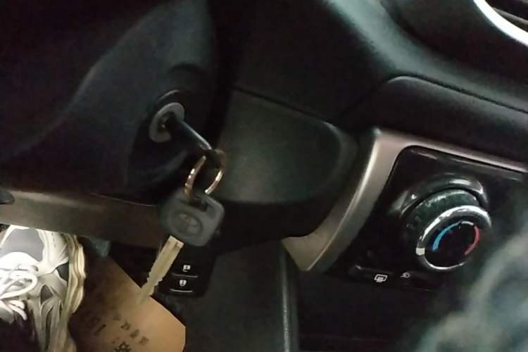 Used Toyota YARiS L Zhi Xuan 2016 Revised 1.5E CVT Charming Edition Interior 1