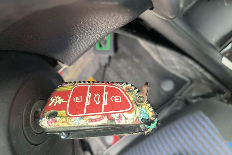 Used Toyota YARiS L Zhi Xuan 2016 Revised 1.5G CVT Xuan Dong Edition Interior 1