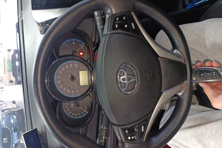 Used Toyota YARiS L Zhi Xuan 2016 Revised 1.5E CVT Charming Edition Interior 1