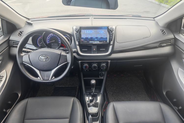 Used Toyota YARiS L Zhi Xuan 2016 Revised Version 1.5G CVT with Dynamic Sunroof Interior 2