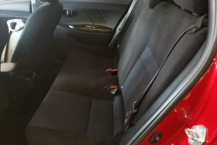 Used Toyota YARiS L Zhi Xuan 2016 Revised 1.5E CVT Charming Edition Left Rear Seat