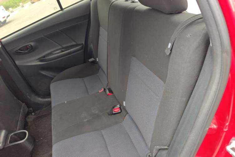 Used Toyota YARiS L Zhi Xuan 2016 Revised 1.5E CVT Charming Edition Left Rear Seat