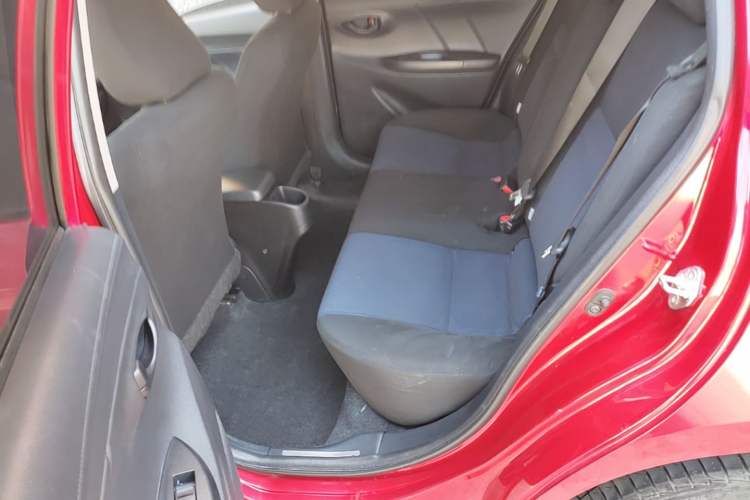 Used Toyota YARiS L Zhi Xuan 2016 Revised 1.5E CVT Charming Edition Left Rear Seat