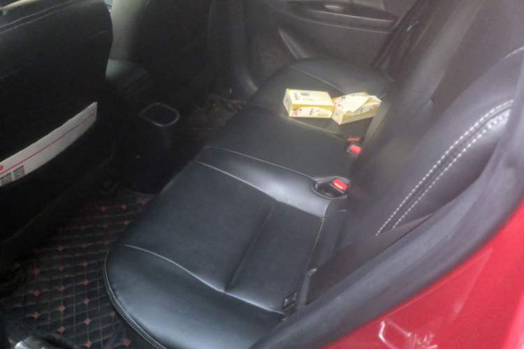 Used Toyota YARiS L Zhi Xuan 2016 Revised 1.5E CVT Charming Edition Left Rear Seat