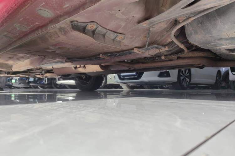 Used Toyota YARiS L Zhi Xuan 2016 Revised 1.5E CVT Charming Edition Left Side Sill