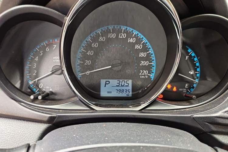 Used Toyota YARiS L Zhi Xuan 2016 Revised 1.5E CVT Charming Edition Odometer Close Up