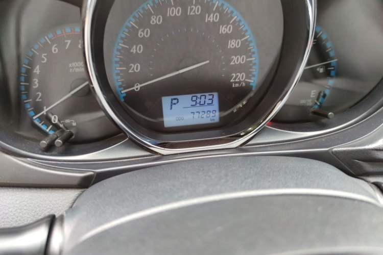Used Toyota YARiS L Zhi Xuan 2016 Revised 1.5E CVT Charming Edition Odometer Close Up