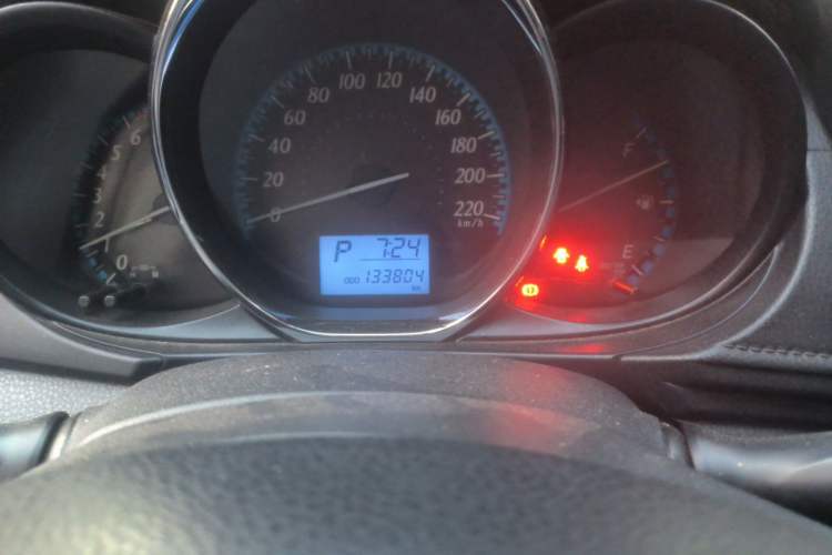 Used Toyota YARiS L Zhi Xuan 2016 Revised 1.5E CVT Charming Edition Odometer Close Up
