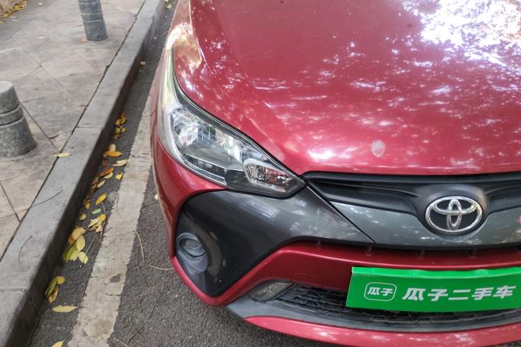 Used Toyota YARiS L Zhi Xuan 2016 Revised 1.5E CVT Charming Edition Right Front Headlight
