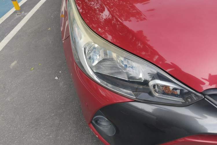 Used Toyota YARiS L Zhi Xuan 2016 Revised 1.5E CVT Charming Edition Right Front Headlight