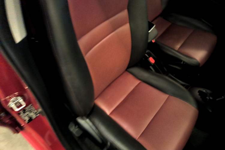 Used Toyota YARiS L Zhi Xuan 2016 Revised 1.5E CVT Charming Edition Right Front Seat