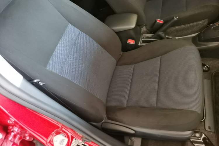 Used Toyota YARiS L Zhi Xuan 2016 Revised 1.5E CVT Charming Edition Right Front Seat