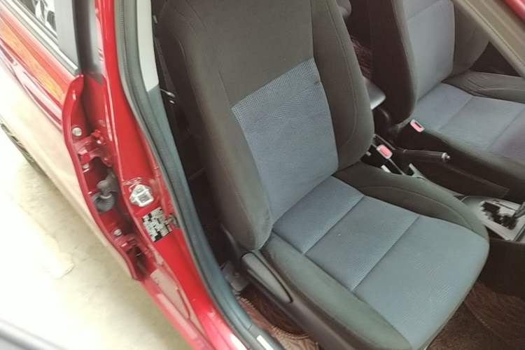 Used Toyota YARiS L Zhi Xuan 2016 Revised 1.5E CVT Charming Edition Right Front Seat