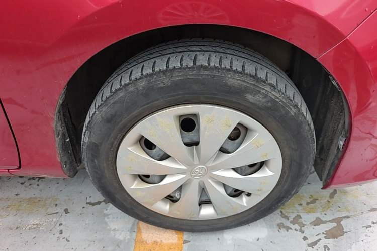 Used Toyota YARiS L Zhi Xuan 2016 Revised 1.5E CVT Charming Edition Right Front Wheel Hub