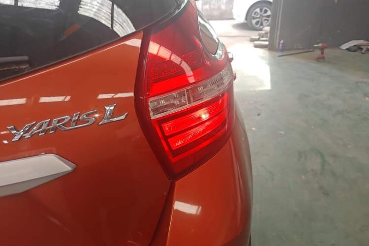 Used Toyota YARiS L Zhi Xuan 2016 Revised 1.5E CVT Charming Edition Right Rear Taillight
