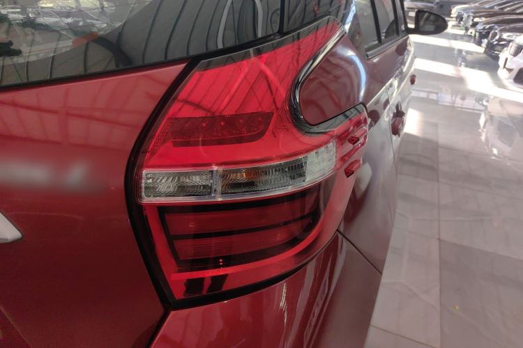 Used Toyota YARiS L Zhi Xuan 2016 Revised 1.5E CVT Charming Edition Right Rear Taillight