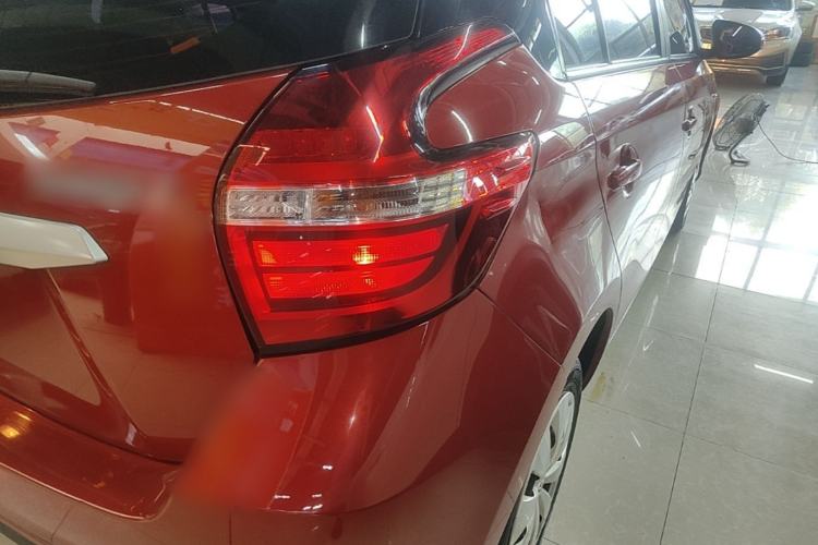 Used Toyota YARiS L Zhi Xuan 2016 Revised 1.5E CVT Charming Edition Right Rear Taillight