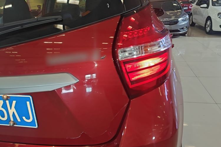 Used Toyota YARiS L Zhi Xuan 2016 Revised 1.5E CVT Charming Edition Right Rear Taillight