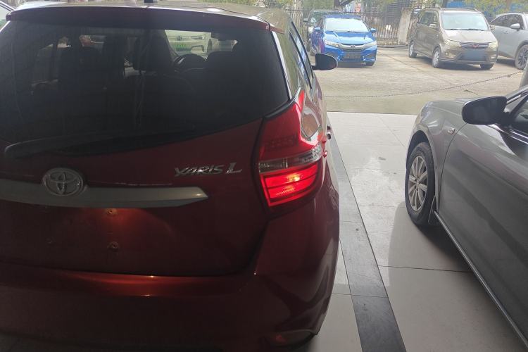 Used Toyota YARiS L Zhi Xuan 2016 Revised 1.5E CVT Charming Edition Right Rear Taillight