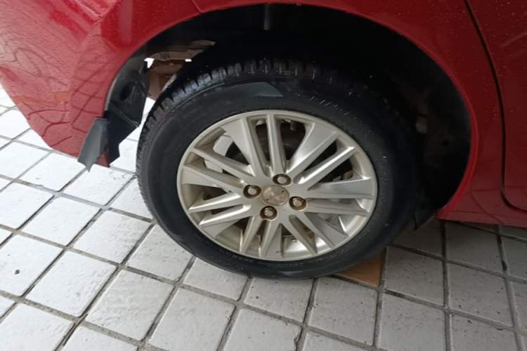 Used Toyota YARiS L Zhi Xuan 2016 Revised 1.5E CVT Charming Edition Right Rear Wheel Hub