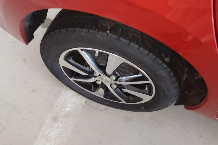 Used Toyota YARiS L Zhi Xuan 2016 Revised 1.5E CVT Charming Edition Right Rear Wheel Hub