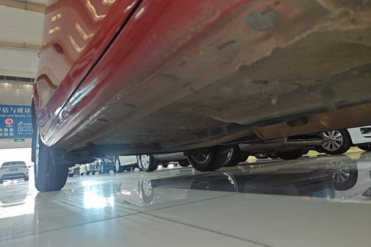 Used Toyota YARiS L Zhi Xuan 2016 Revised 1.5E CVT Charming Edition Right Side Sill