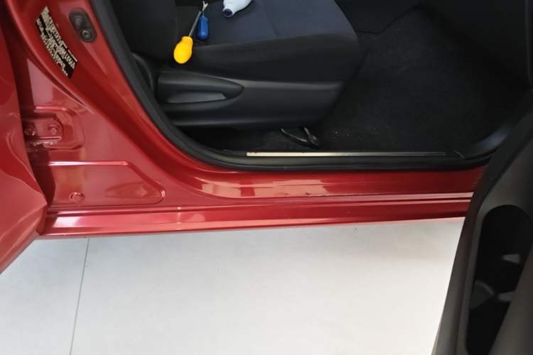 Used Toyota YARiS L Zhi Xuan 2016 Revised 1.5E CVT Charming Edition Right Side Sill