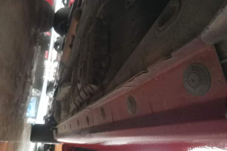 Used Toyota YARiS L Zhi Xuan 2016 Revised 1.5E CVT Charming Edition Right Side Sill