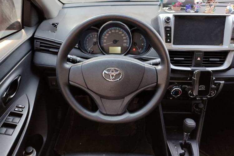 Used Toyota YARiS L Zhi Xuan 2016 Revised 1.5E CVT Charming Edition Steering Wheel