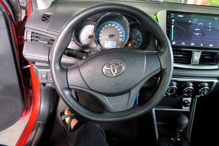 Used Toyota YARiS L Zhi Xuan 2016 Revised 1.5E CVT Charming Edition Steering Wheel