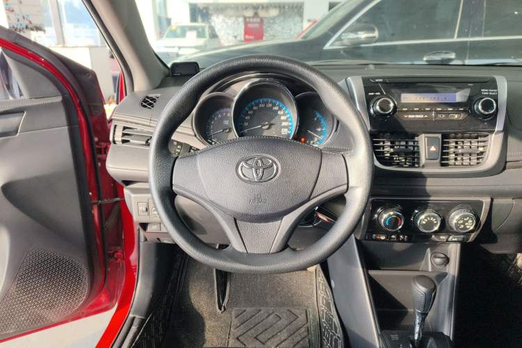 Used Toyota YARiS L Zhi Xuan 2016 Revised 1.5E CVT Charming Edition Steering Wheel