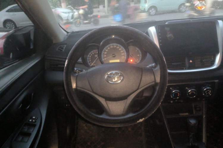 Used Toyota YARiS L Zhi Xuan 2016 Revised 1.5E CVT Charming Edition Steering Wheel