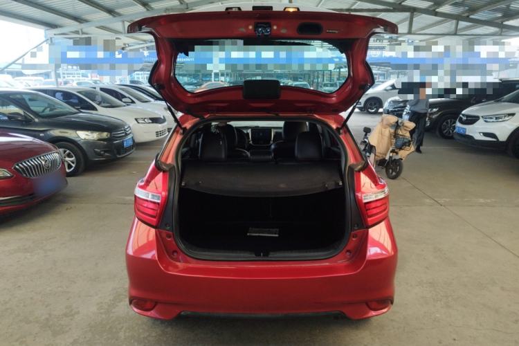 Used Toyota YARiS L Zhi Xuan 2016 Revised 1.5E CVT Charming Edition Trunk