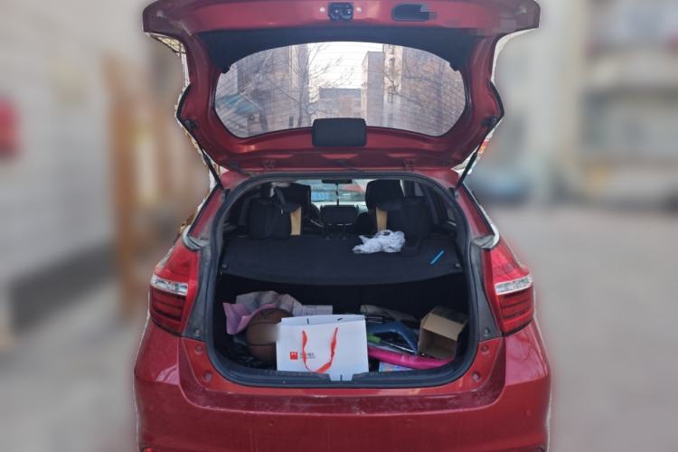 Used Toyota YARiS L Zhi Xuan 2016 Revised 1.3E Manual – Charming Edition Trunk