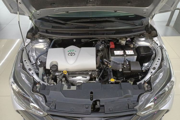 Used Toyota YARiS L Zhi Xuan 2016 Revised 1.3E Manual – Charming Edition Engine Bay