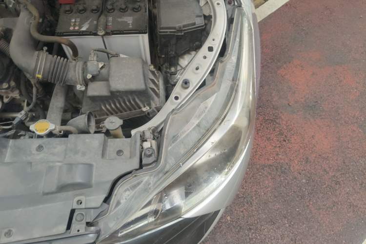 Used Toyota YARiS L Zhi Xuan 2016 Revised 1.5E CVT Charming Edition Engine Bay Left