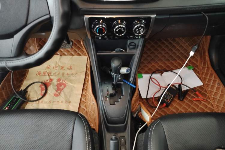 Used Toyota YARiS L Zhi Xuan 2016 Revised 1.5E CVT Charming Edition Gear Lever