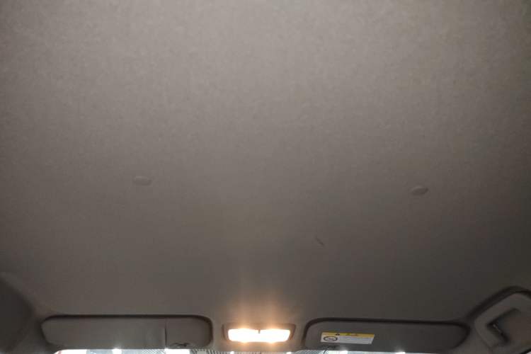 Used Toyota YARiS L Zhi Xuan 2016 Revised 1.5E CVT Charming Edition Headliner