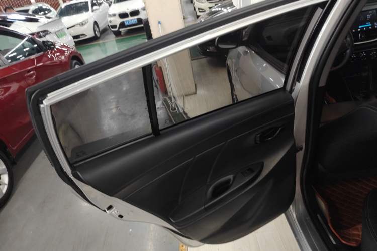 Used Toyota YARiS L Zhi Xuan 2016 Revised 1.5E CVT Charming Edition Interior 8