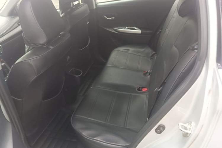 Used Toyota YARiS L Zhi Xuan 2016 Revised 1.5E CVT Charming Edition Left Rear Seat