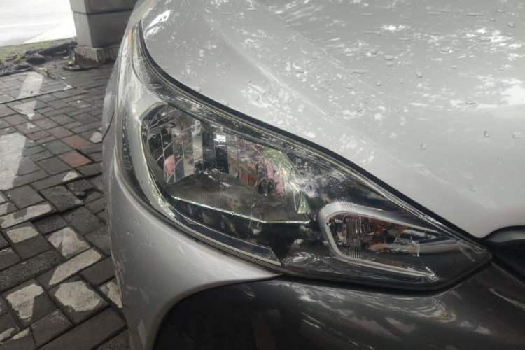 Used Toyota YARiS L Zhi Xuan 2016 Revised 1.5E CVT Charming Edition Right Front Headlight