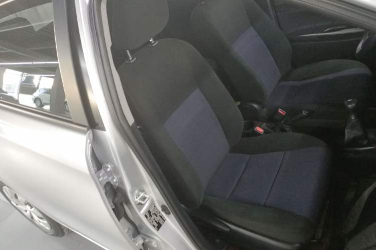 Used Toyota YARiS L Zhi Xuan 2016 Revised 1.3E Manual – Charming Edition Right Front Seat