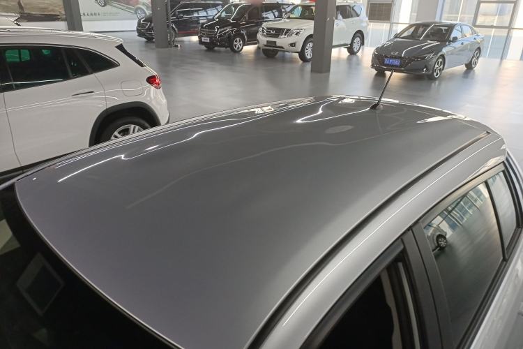 Used Toyota YARiS L Zhi Xuan 2016 Revised 1.3E Manual – Charming Edition Roof