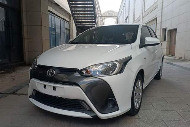 Ojetý Toyota YARiS L Zhi Xuan 2016 Revised 1.5E CVT Charming Edition