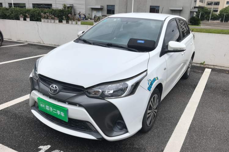 Used Toyota YARiS L Zhi Xuan 2016 Revised 1.5E CVT Charming Edition Guazi used car, China used car export, Used car for sale, Used cars, Cheapest cars for sale