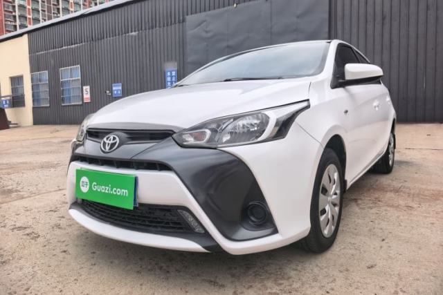 Ojetý Toyota YARiS L Zhi Xuan 2016 Revised 1.5E CVT Charming Edition