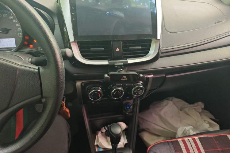 Used Toyota YARiS L Zhi Xuan 2016 Revised 1.5G CVT Xuan Dong Edition Audio And AC Panel